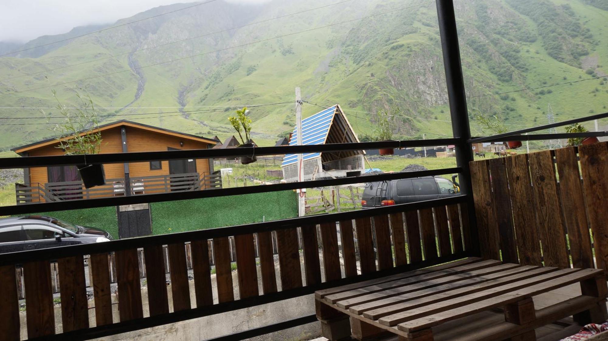 Arte In Kazbegi Hotel Luaran gambar