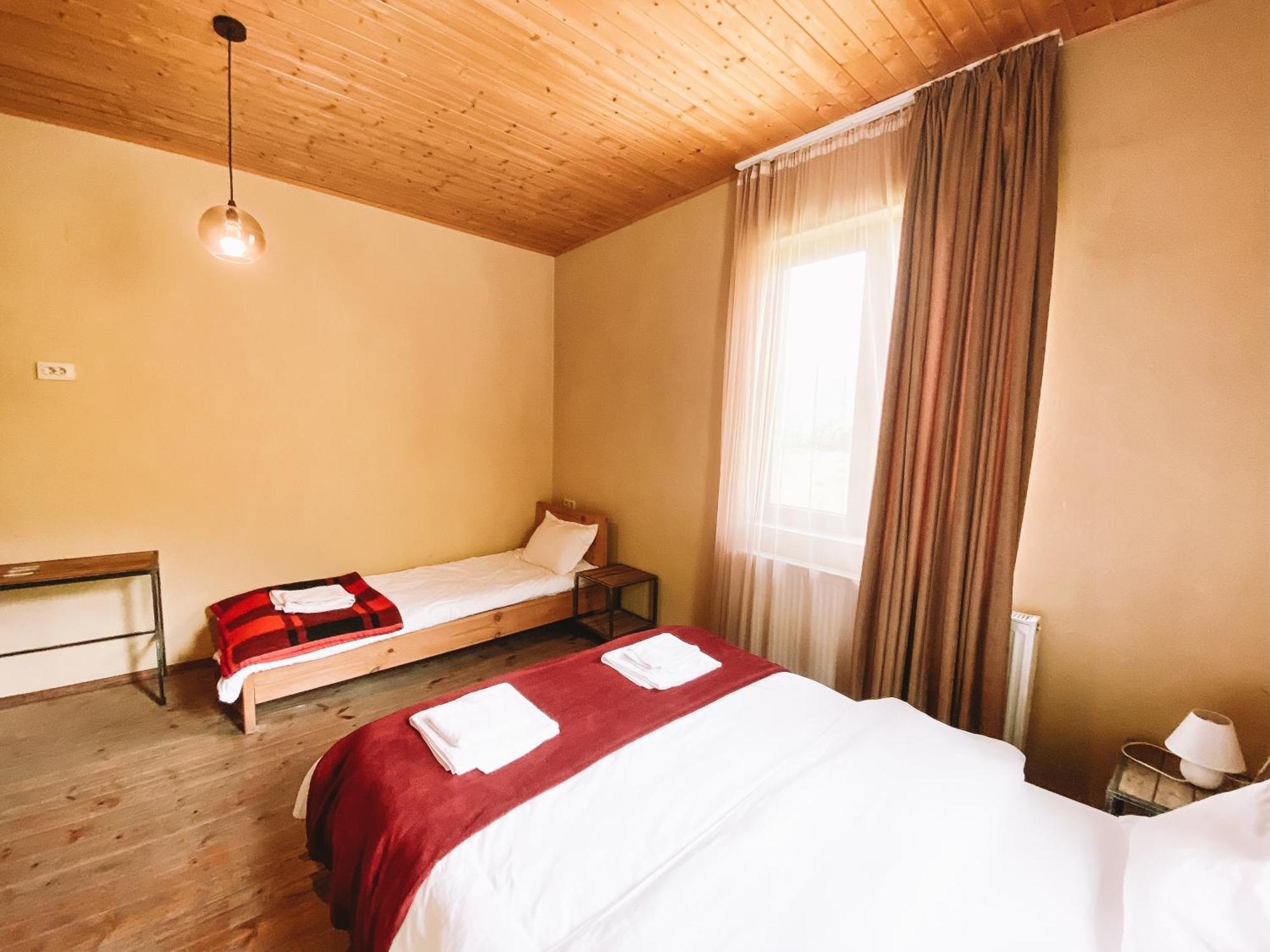 Arte In Kazbegi Hotel Luaran gambar