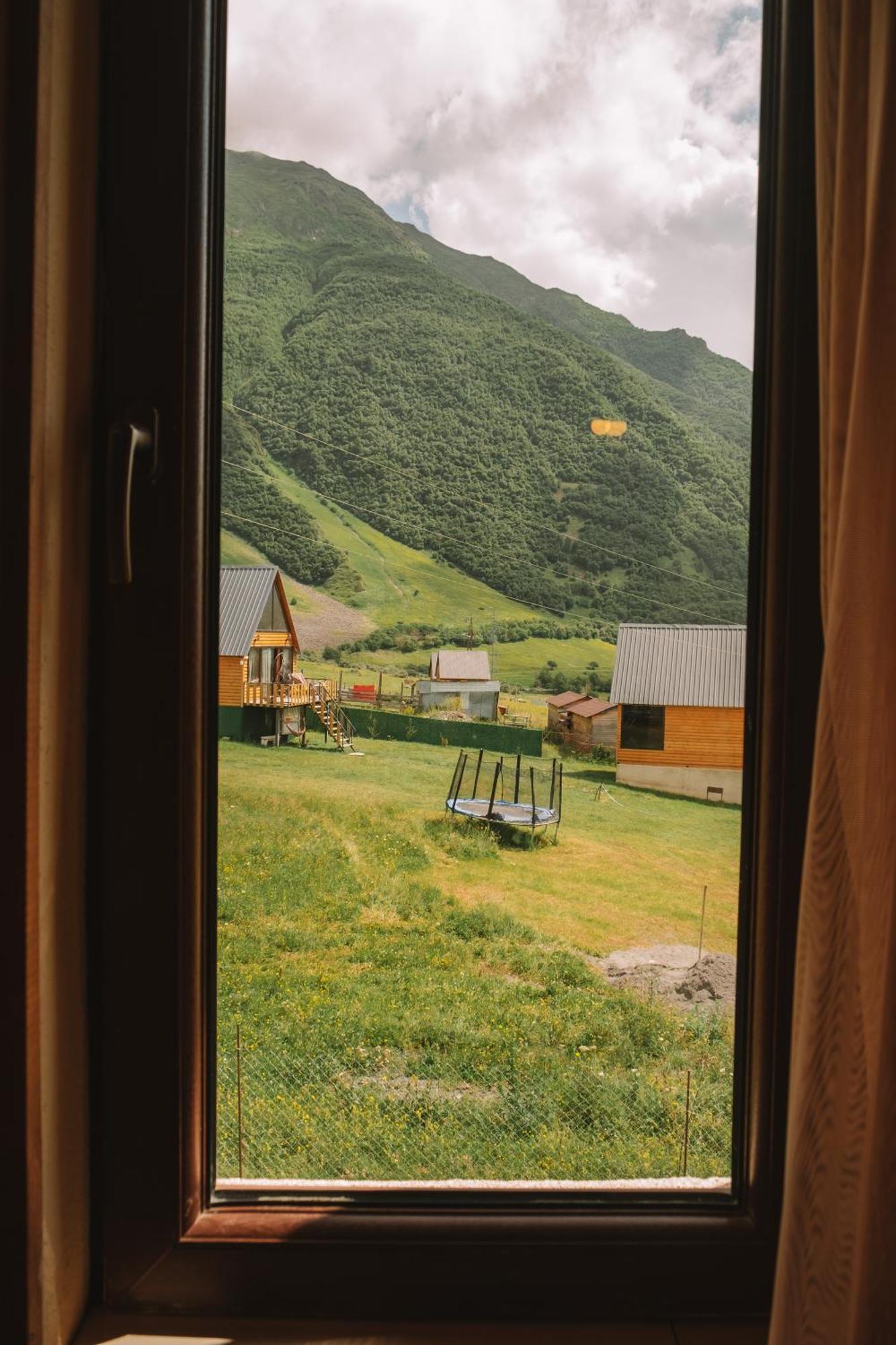 Arte In Kazbegi Hotel Luaran gambar