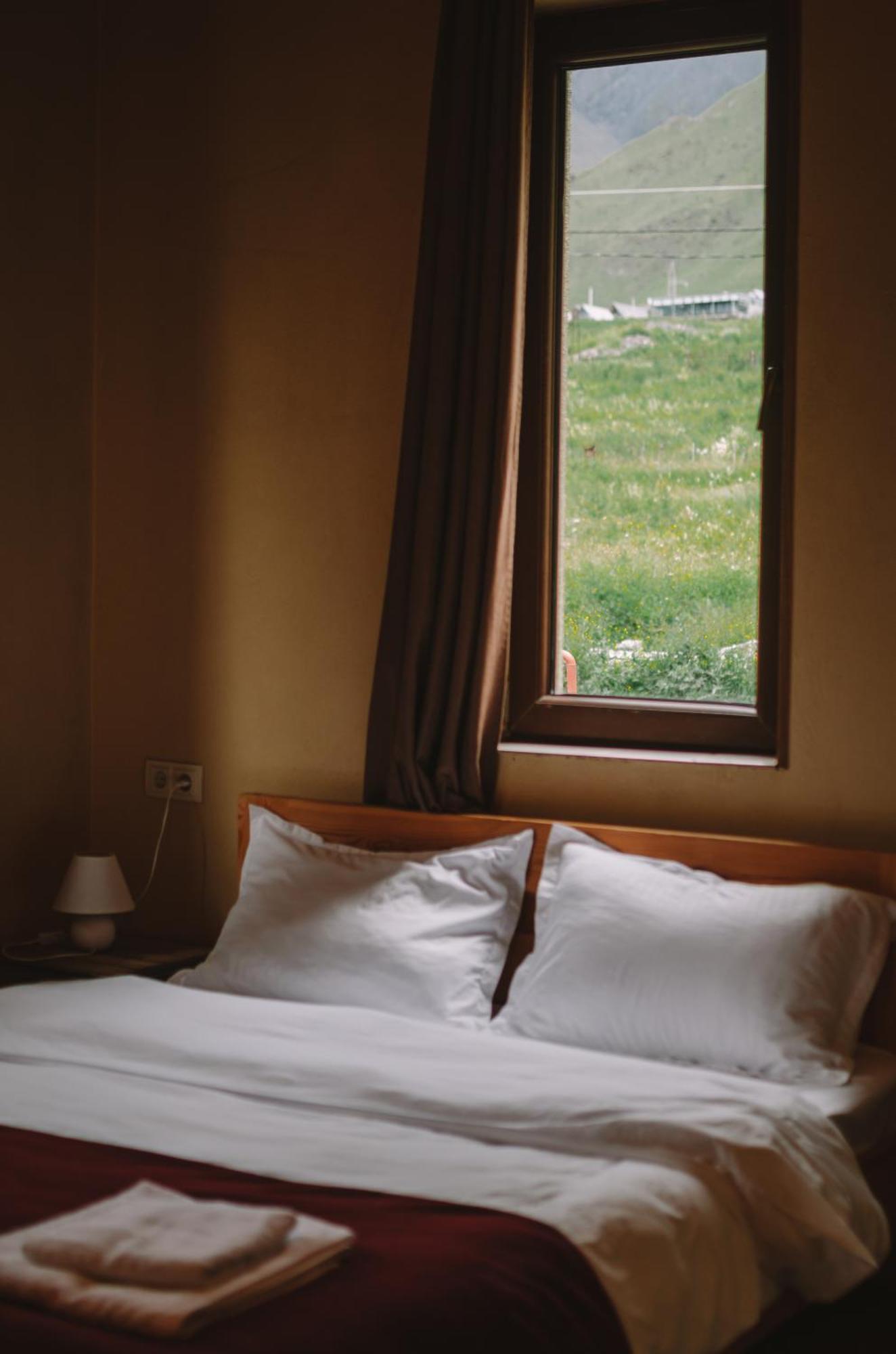 Arte In Kazbegi Hotel Luaran gambar
