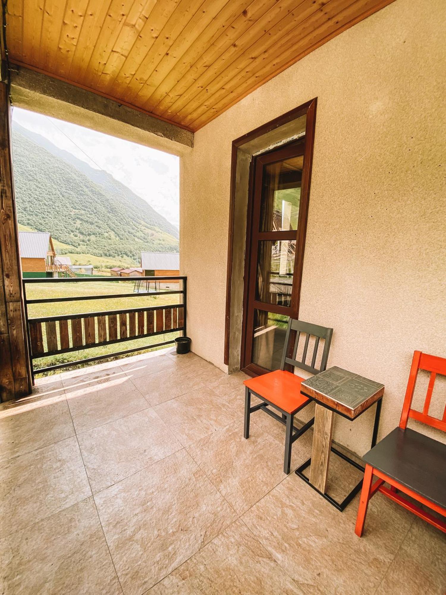Arte In Kazbegi Hotel Luaran gambar